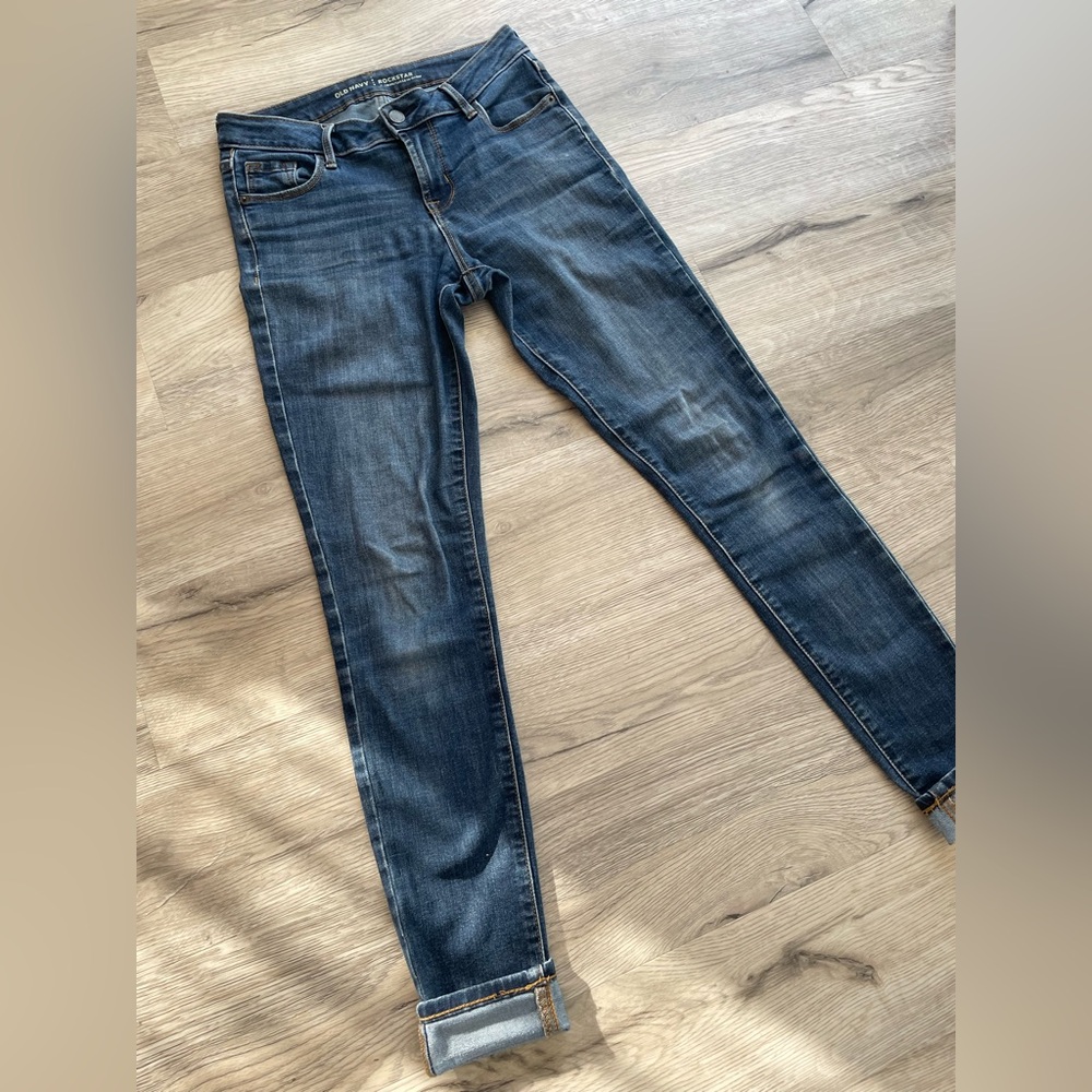 4/$25 | Old Navy | Rockstar Mid Rise Skinny Jeans for Women | Size 2 Long - Picture 2 of 9